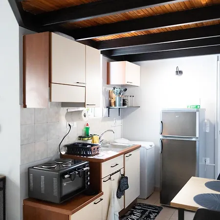 Minimal Loft At Kastellokampos Apartment *